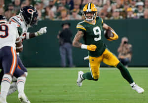 Green Bay Receiver In Action.jpg Wallpaper