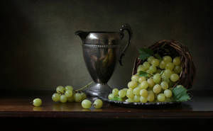 Green Grape Feast Wallpaper