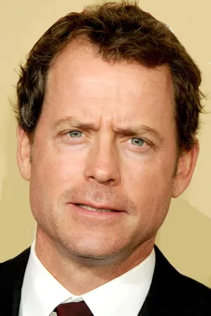 Greg Kinnear 1152 X 1728 Wallpaper