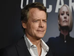 Greg Kinnear 2769 X 2094 Wallpaper
