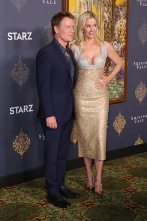 Greg Kinnear 3118 X 4679 Wallpaper