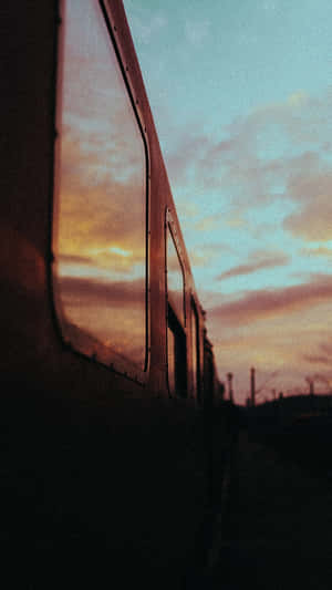 Gritty Reflection Wallpaper