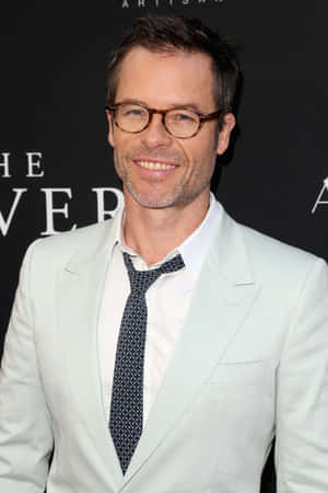 Guy Pearce 1365 X 2048 Wallpaper