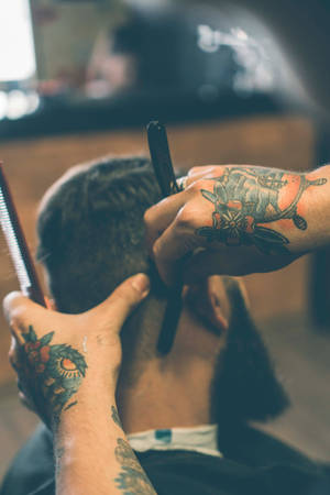 Haircut With Razor Wallpaper