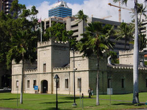 Hale Koa Inside Iolani Palace Wallpaper