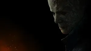 Halloween Ends Masked Figure Side Profile Wallpaper