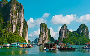 Halong Bay's Floating Cottage Hanoi Wallpaper