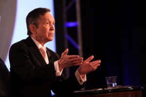 Hand Gestures Of Dennis Kucinich Wallpaper