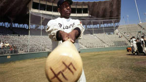 Hank Aaron 44 End Bat Wallpaper