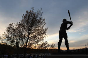 Hank Aaron Silhouette Statue Wallpaper