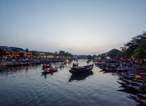 Hanoi's Hoan Kiem Lake Wallpaper