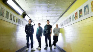 Hard Fi Band In Tunnel Wallpaper