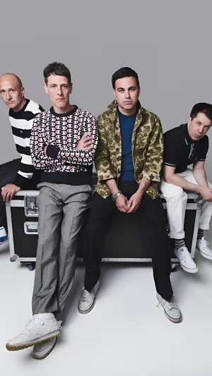 Hard Fi Band Members Group Wallpaper