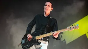 Hard Fi Bassist Performing Live Wallpaper