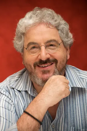Harold Ramis 1800 X 2719 Wallpaper