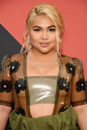 Hayley Kiyoko Flower Top Wallpaper