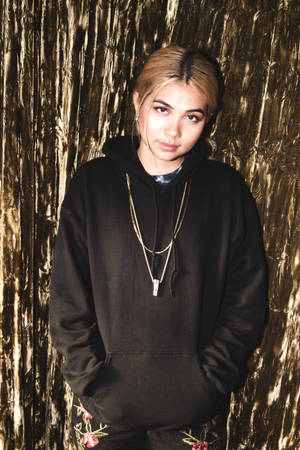 Hayley Kiyoko Hoodie Wallpaper