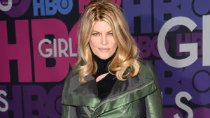 Hbo Girls Premiere Kirstie Alley Wallpaper