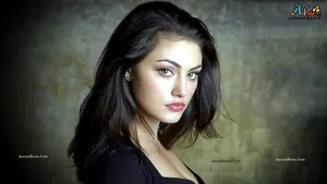 Hd Girl Phoebe Tonkin Wallpaper