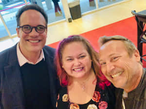 Headshot Of Renowned Actor Diedrich Bader Wallpaper