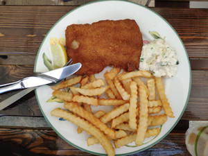 Healthy Looking Fish And Chips Wallpaper