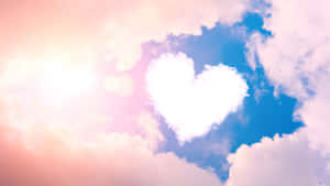 Heart Shaped Cloud In Sky Wallpaper