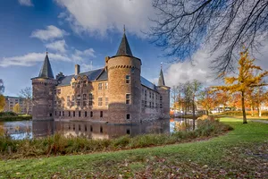 Helmond Castle Autumn Reflections Wallpaper
