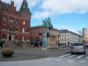 Helsingborg Stortorgetwith Statueand Architecture Wallpaper