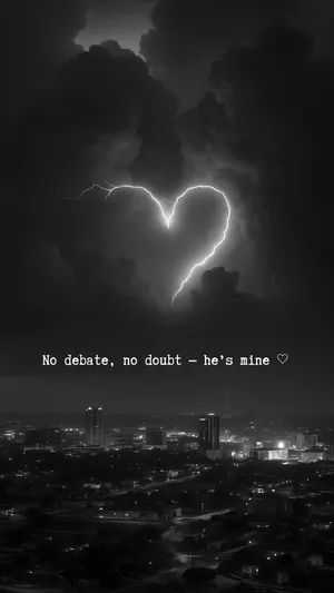 He’s Mine Lightning Heart Wallpaper