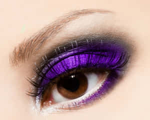 Highlight Your Eyes With Purple Eye Shadow Wallpaper