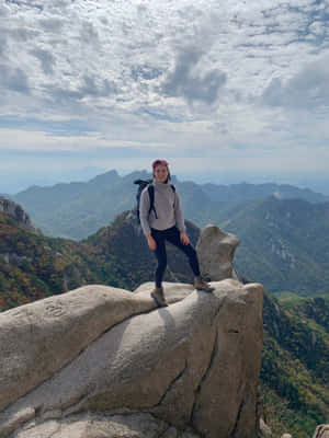 Hiker_at_ Bukhansan_ National_ Park Wallpaper