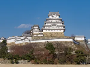 Himeji Castle From Below Wallpaper