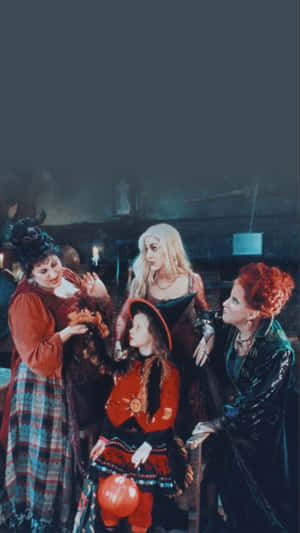 Hocus Pocus Witchesand Child Wallpaper