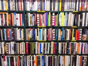 Home Library Bookshelf Many Books Wallpaper