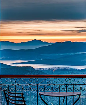 Hotel Fedriades In Delphi Wallpaper