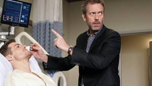 House Md Diagnosing Wallpaper