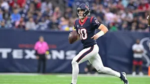 Houston Texans Quarterbackin Action Wallpaper