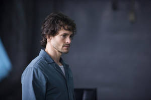 Hugh Dancy Casual Outfit Wallpaper