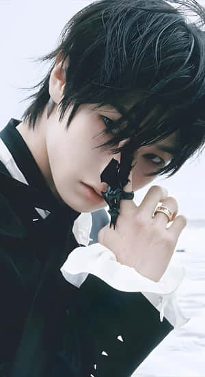 I N Stray Kids Close Up Wallpaper