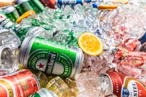 Ice Cube And Beer Cans Wallpaper