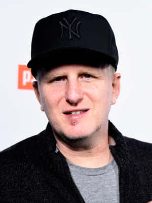 Iconic Actor Michael Rapaport Bringing Character To Life Wallpaper