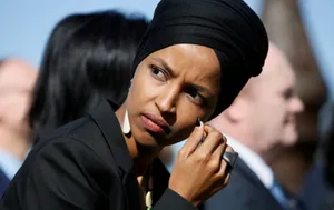 Ilhan Omar Suspiciously Seeking Wallpaper