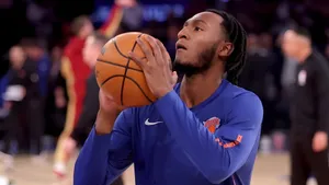 Immanuel Quickley Shooting Practice Wallpaper