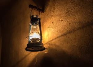 Incandescent Lamp Wallpaper