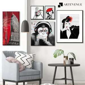 Incongruous Wall Picture Wallpaper