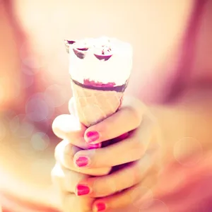 Indulge Your Sweet Tooth With This Cute Cornetto Ice Cream Wallpaper