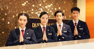 Innkeepers Welcome Guests From All Over The World. Wallpaper