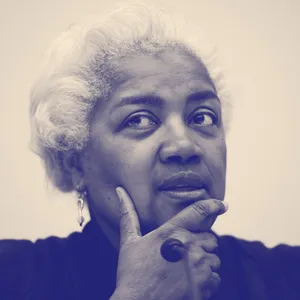 Inspirational Portrait Of Donna Brazile Wallpaper