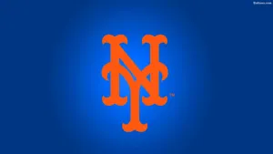 Intense Gameplay At The New York Mets Stadium Wallpaper