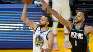 Intense Nba Action, Fierce Competitor Eyes The Basket Wallpaper